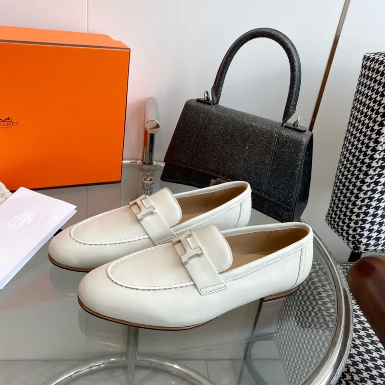 Hermes Shoe 